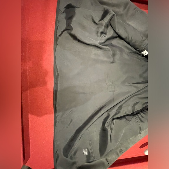 Armani Collezioni Tuxedo/Dinner Jacket - Picture 13 of 16